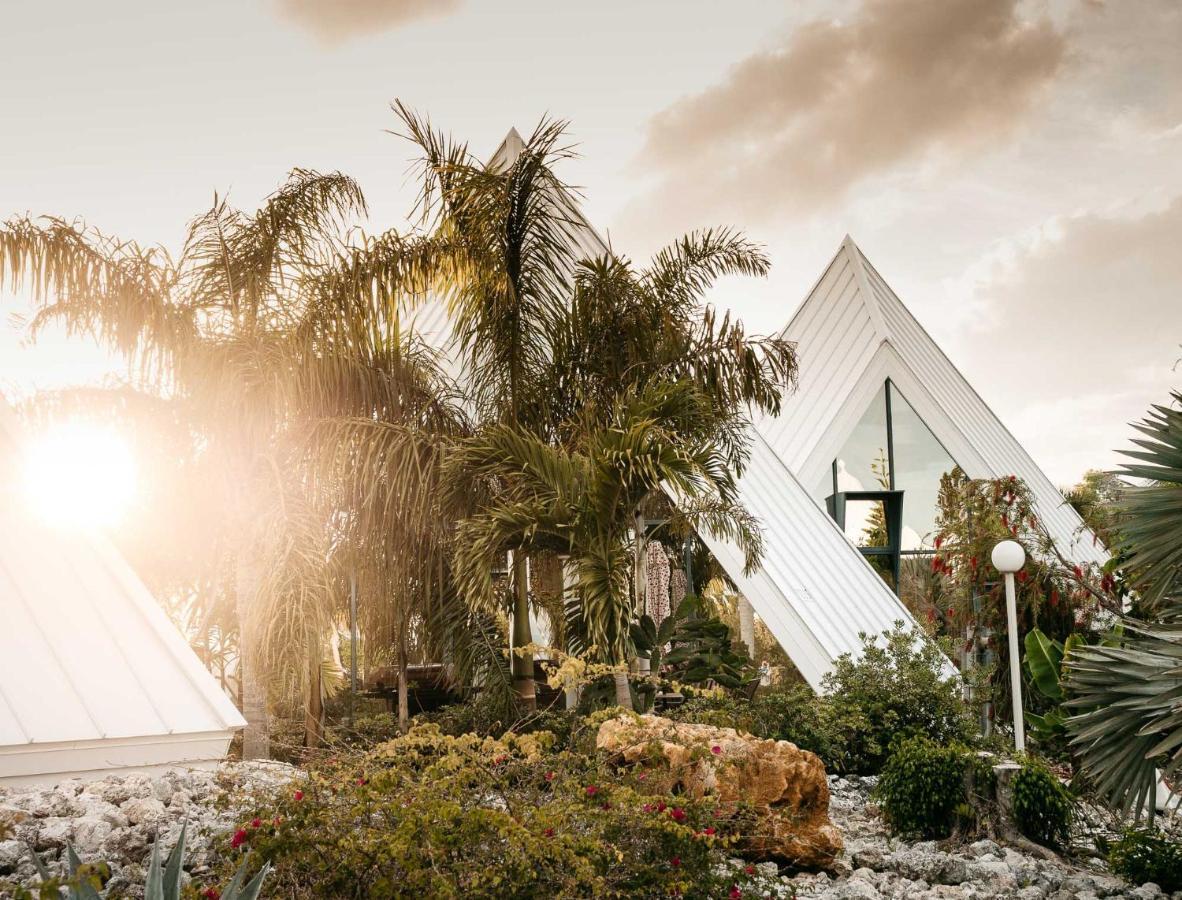 Pyramids In Florida Hotell Estero Eksteriør bilde