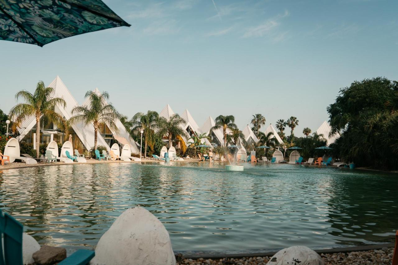 Pyramids In Florida Hotell Estero Eksteriør bilde